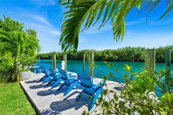 Key Biscayne, FL 33149,180 Cape Florida Dr