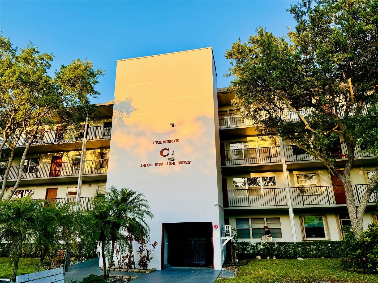 Pembroke Pines, FL 33027,1401 SW 134th Way #413C