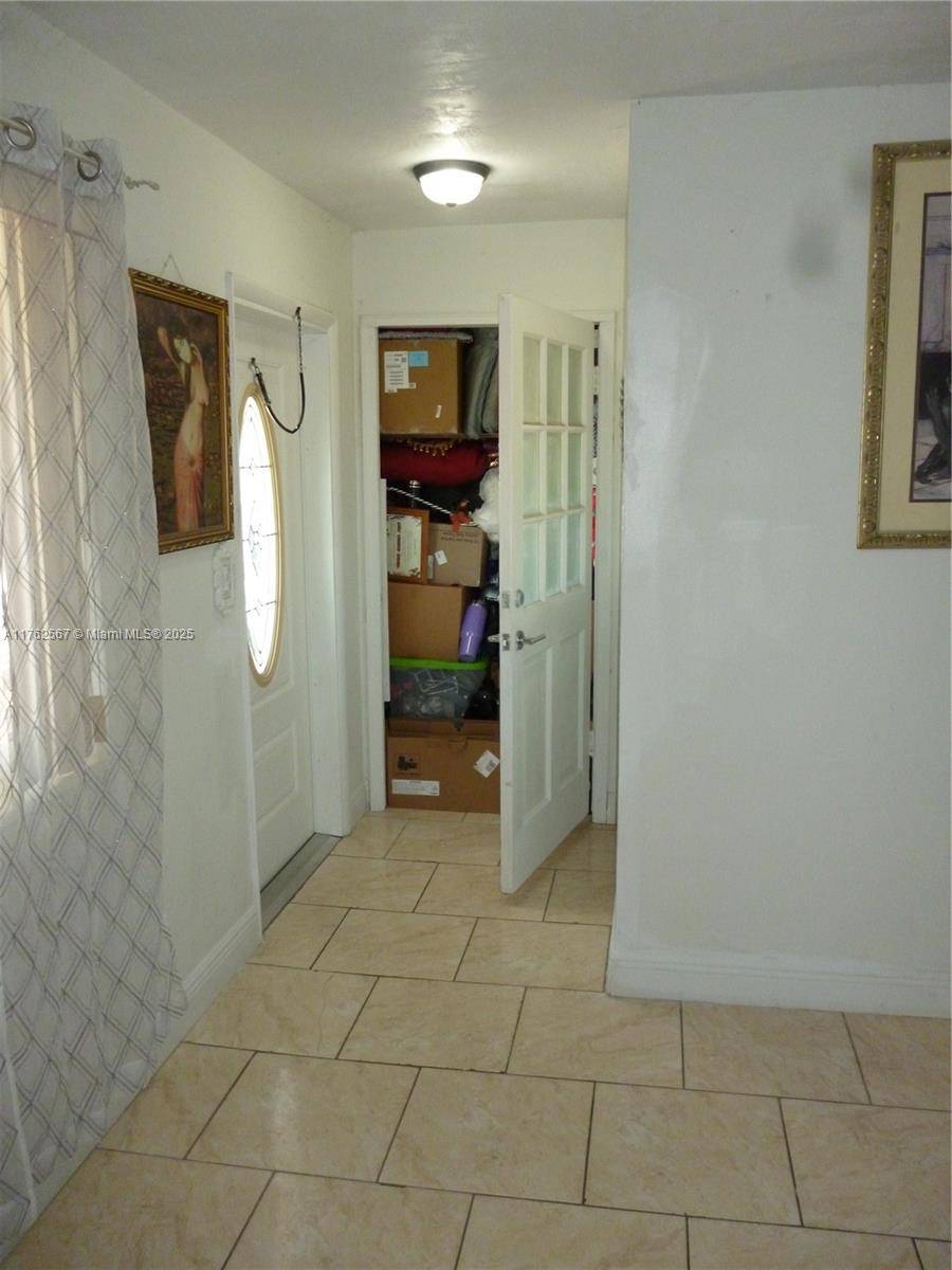 Pembroke Pines, FL 33024,1201 NW 79th Way
