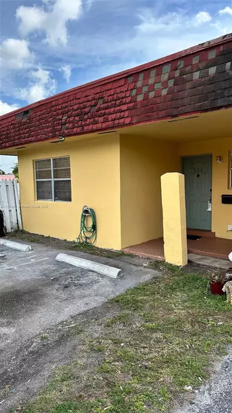 504 NW 179th St #0, Miami Gardens, FL 33169