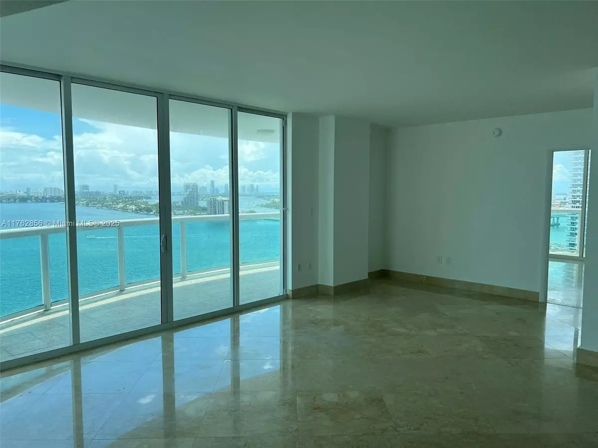 Miami, FL 33132,1800 N Bayshore Dr #1901