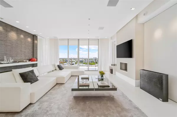Bal Harbour, FL 33154,9701 Collins Ave #1405S