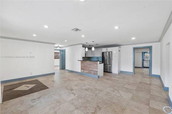 Plantation, FL 33317,1541 SW 52nd Ave