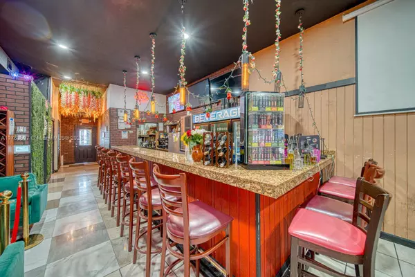 HIGHLY PROFITABLE Restaurant-Bar For Sale on 8th St, Miami, FL 33144