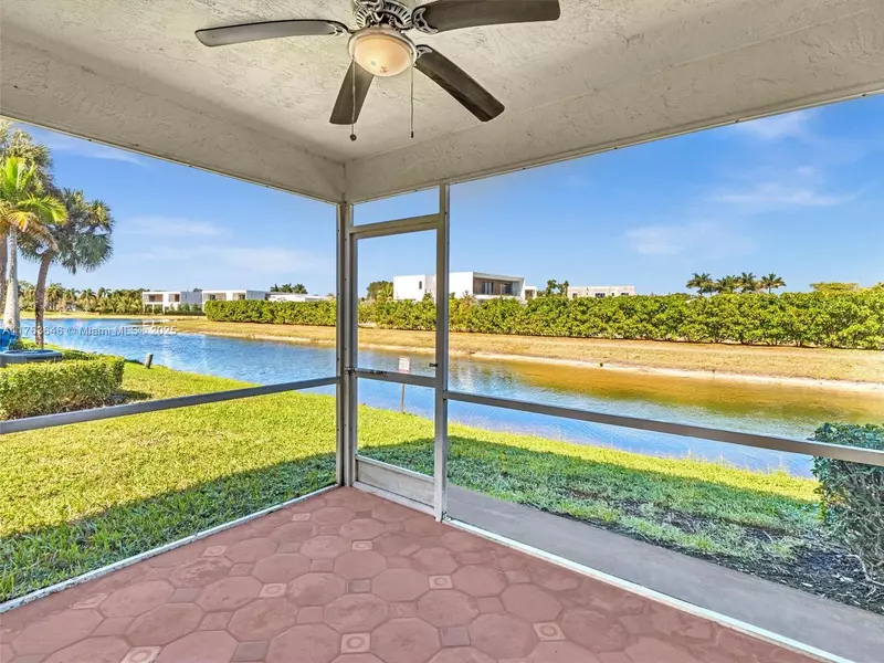 60 Key West Ct #60, Weston, FL 33326