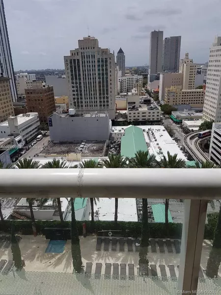50 BISCAYNE BL #1805, Miami, FL 33132
