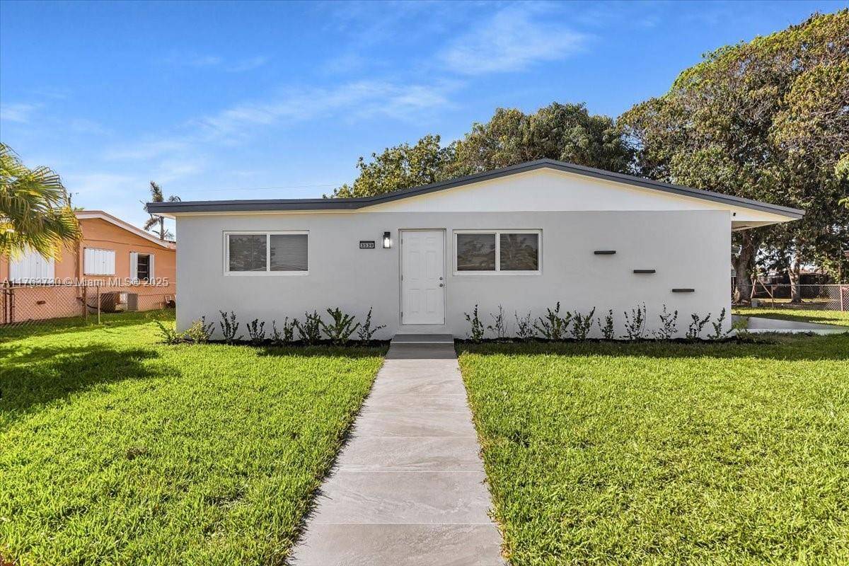 Miami Gardens, FL 33056,3530 NW 206th St