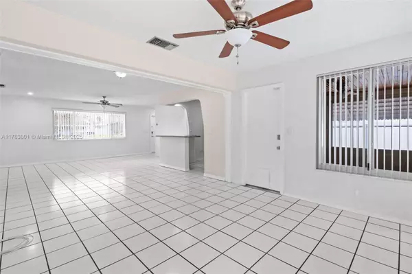 Pembroke Pines, FL 33024,8131 NW 12th St