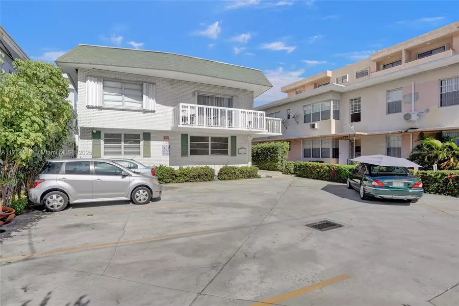 6856 Abbott Ave #1, Miami Beach, FL 33141