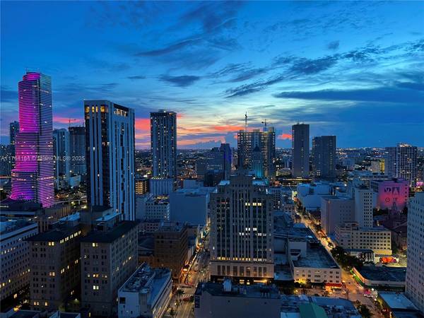 50 Biscayne Blvd #3309, Miami, FL 33132