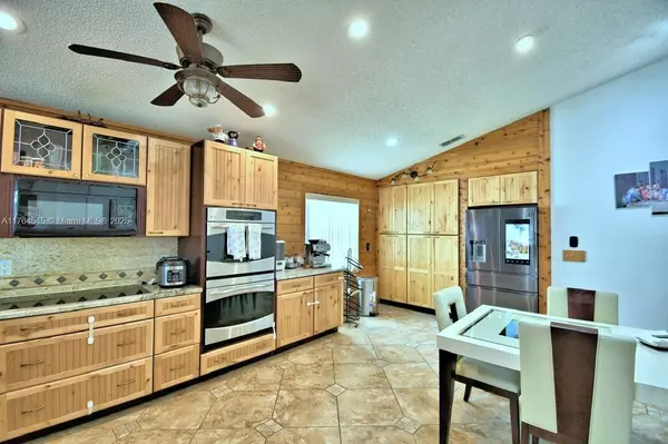 Davenport, FL 33897,260 CHESHIRE WAY