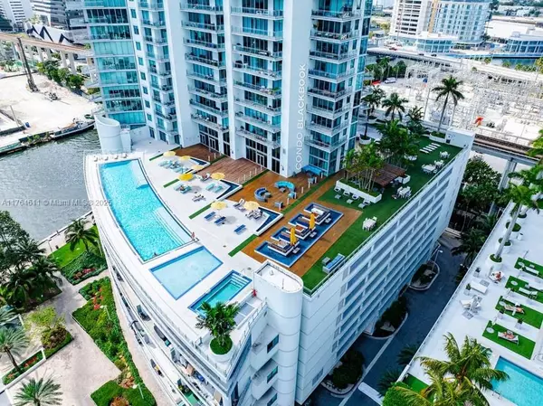 Miami, FL 33130,92 SW 3rd St #1410
