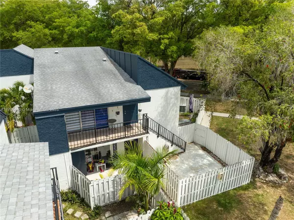 Miami, FL 33193,15414 SW 85th Ln #168