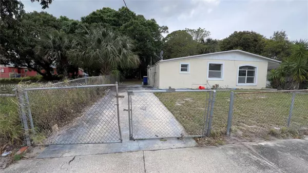 Fort Pierce, FL 34950,607 N 19th St