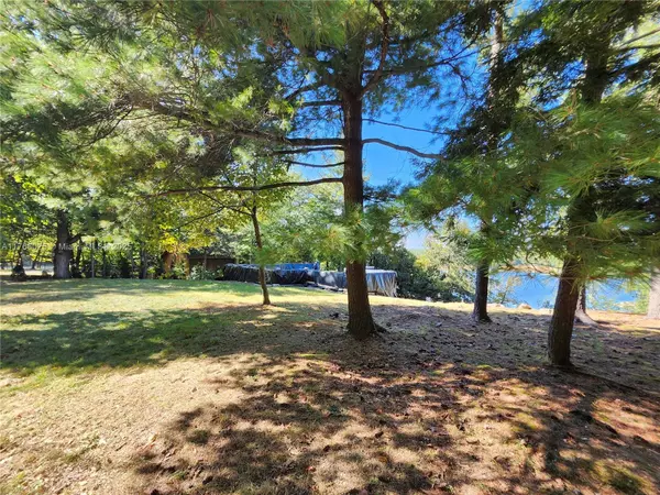 NY 13640,18435 Otter Point Road