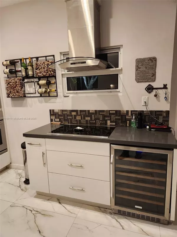 Doral, FL 33178,5723 NW 100th Ct