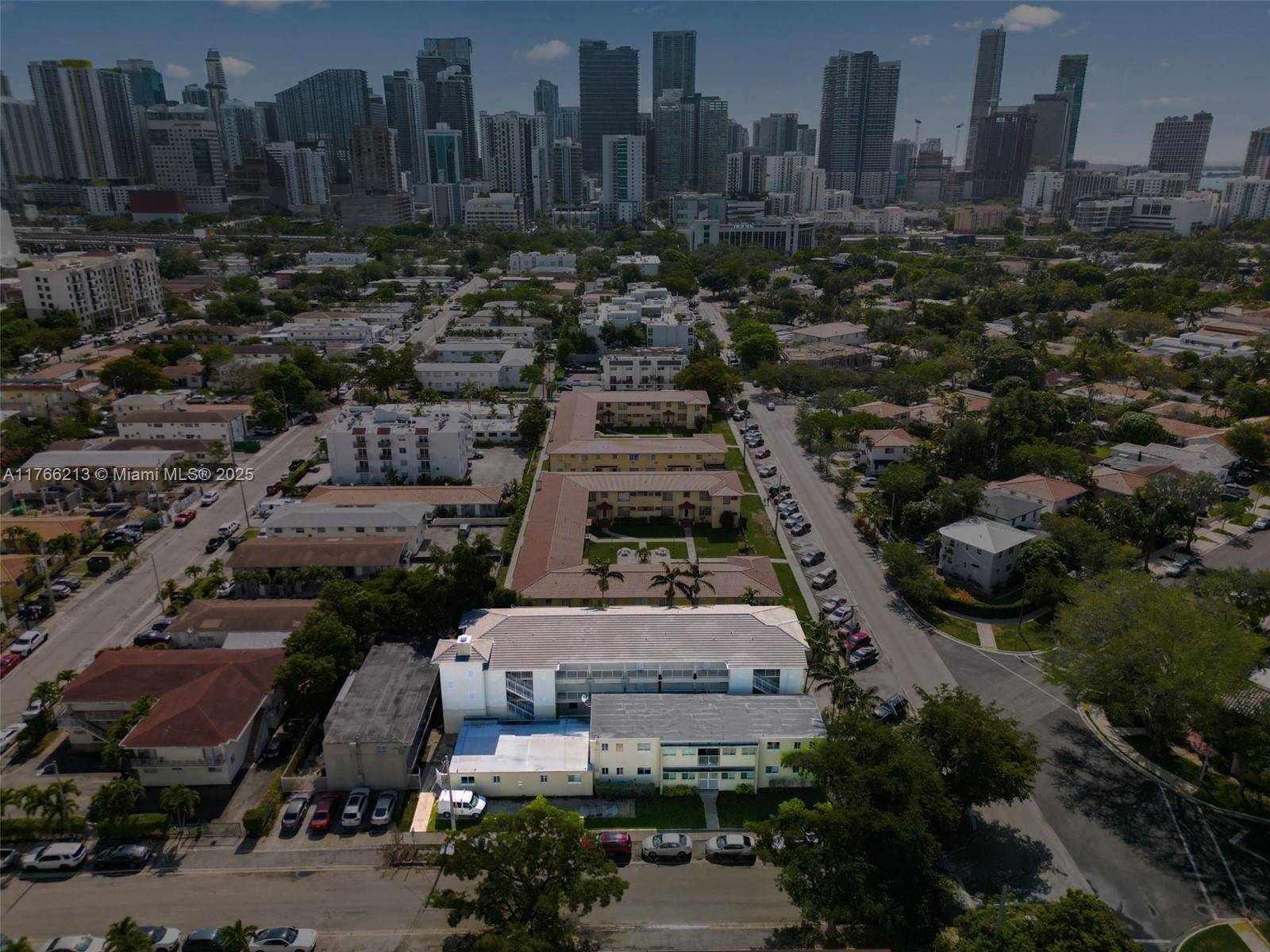 Miami, FL 33129,695 SW 11th St #304
