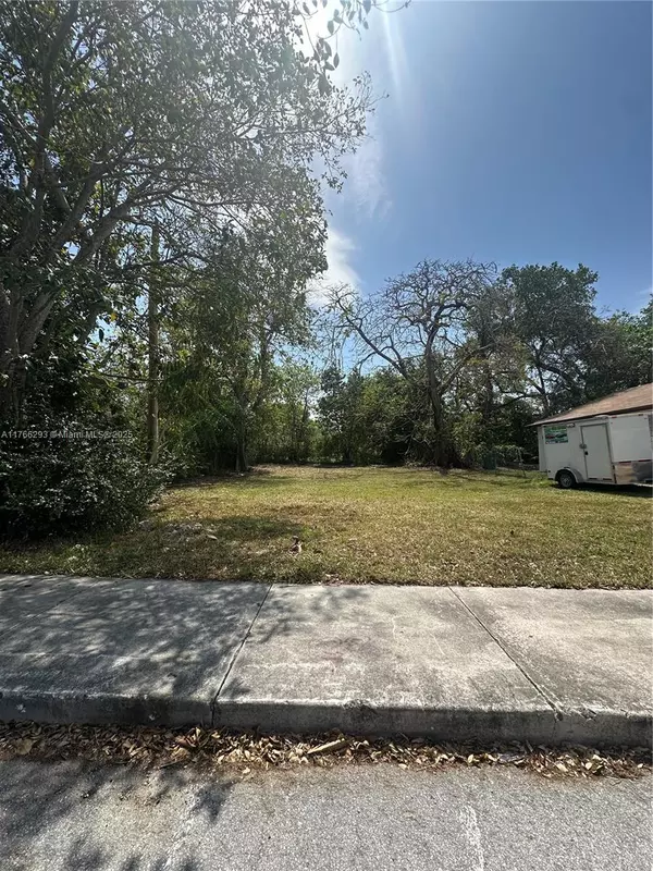 Miami, FL 33133,3630 William Ave