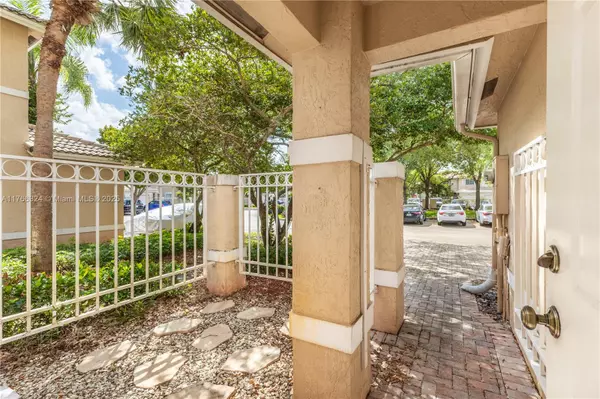 Pembroke Pines, FL 33028,17155 NW 23rd St