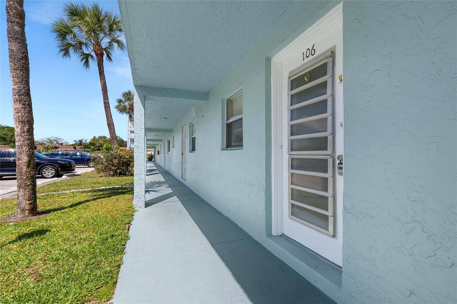606 SW Natura Blvd #106, Deerfield Beach, FL 33441