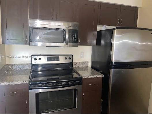 Pembroke Pines, FL 33026,10428 NW 8th St #204