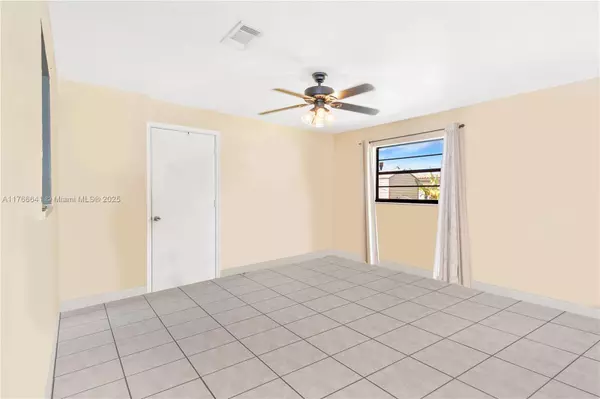 Homestead, FL 33033,14461 SW 285th St