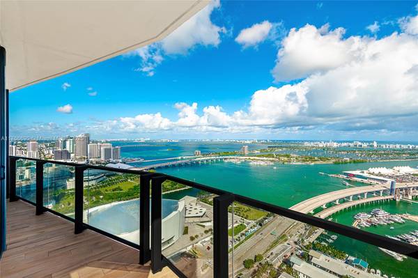 398 NE 5th St #4211, Miami, FL 33132