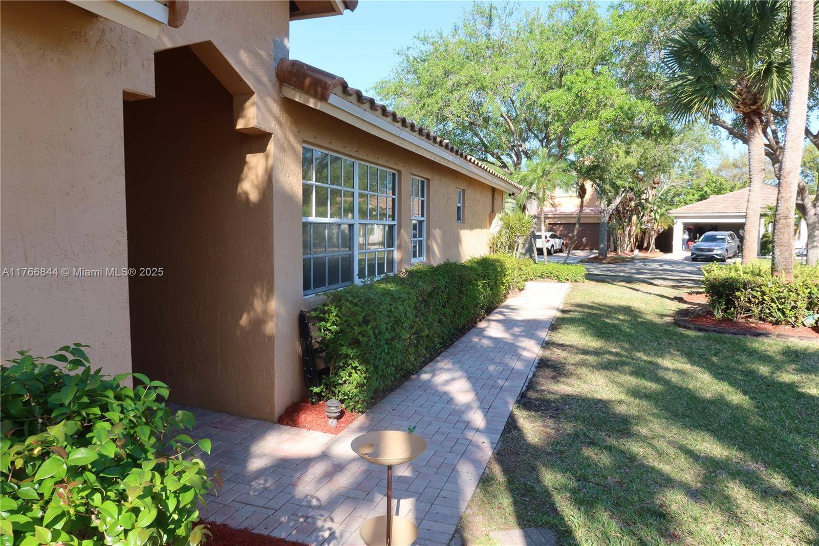 Pembroke Pines, FL 33028,1026 NW 170th Ave