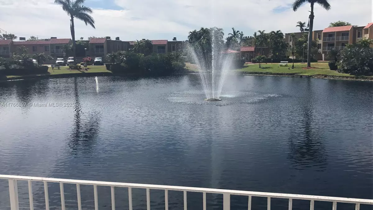 Doral, FL 33166,5122 NW 79th Ave #205