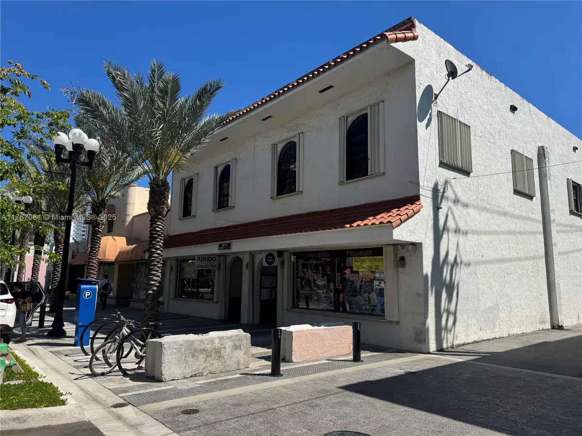 Hollywood, FL 33020,2028 Hollywood Blvd #B