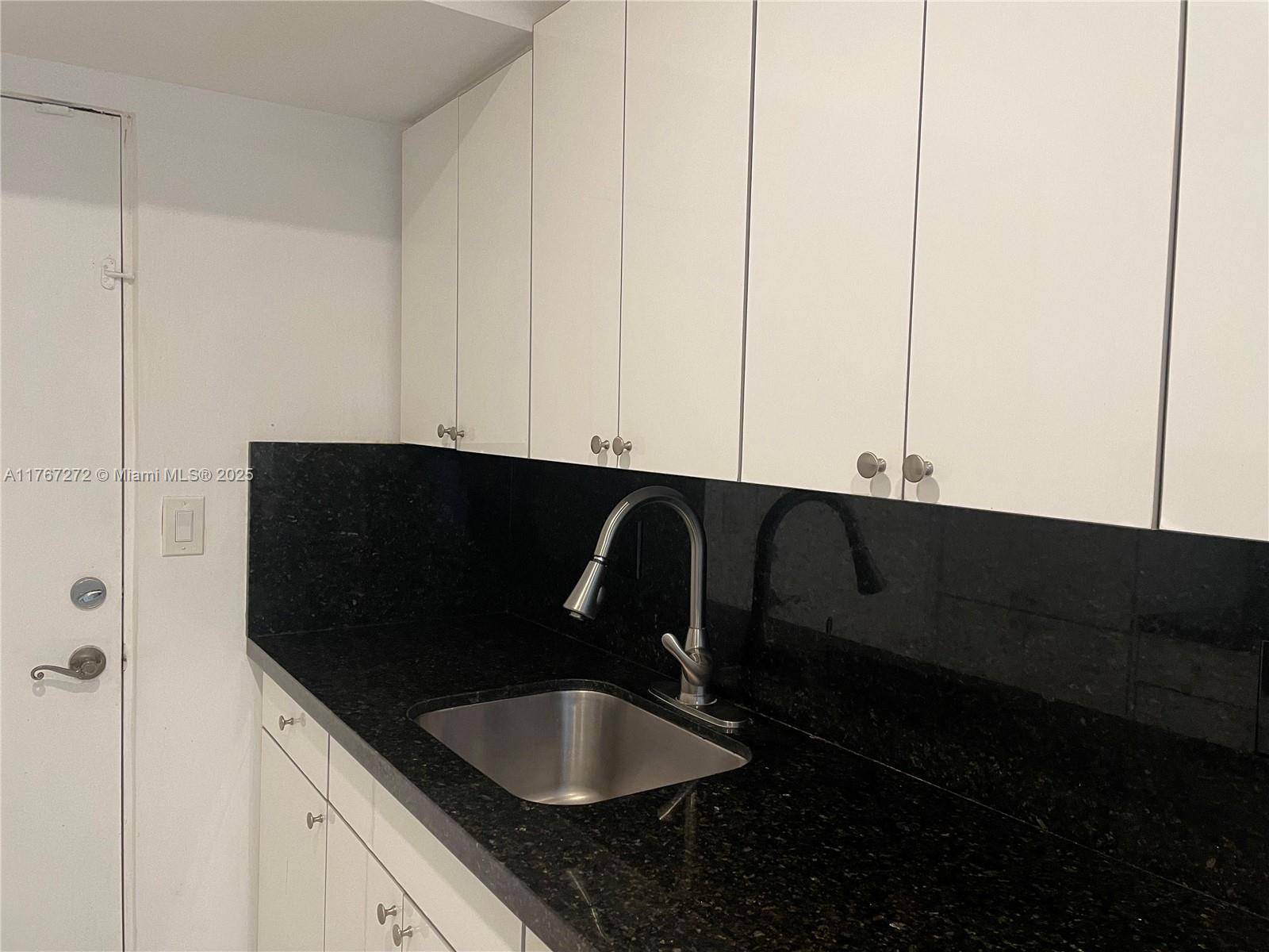 Hialeah, FL 33015,18101 NW 68th Ave #D202
