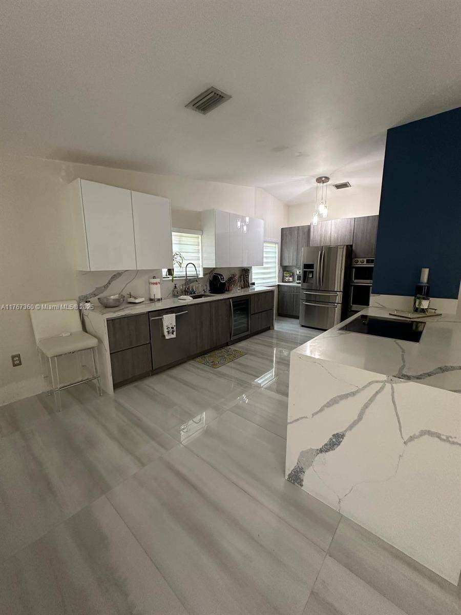 Miami, FL 33177,20785 SW 129th Ct