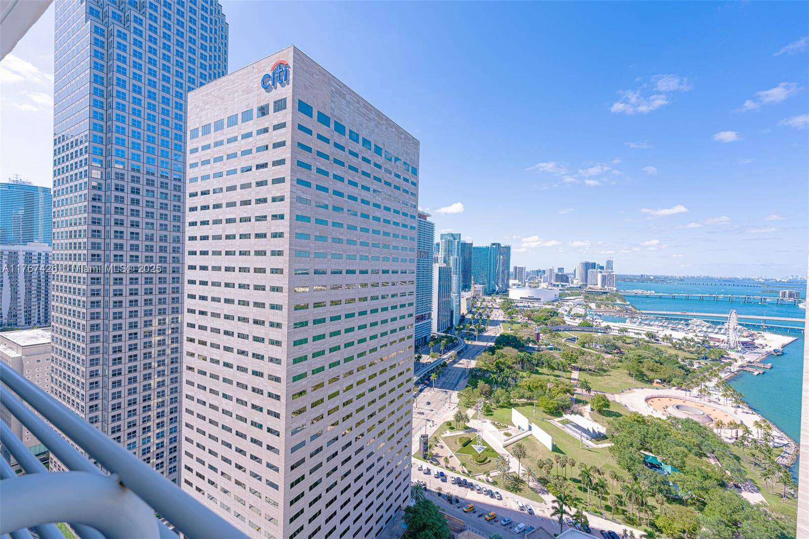 Miami, FL 33131,325 S Biscayne Blvd #3624