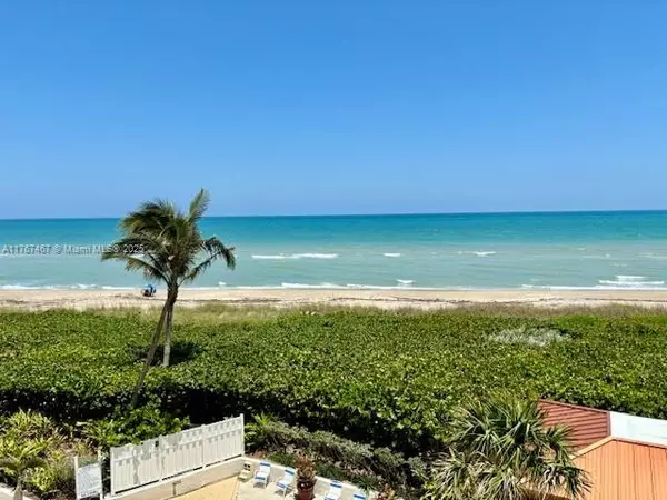 Jensen Beach, FL 34957,10410 S Ocean Dr #504
