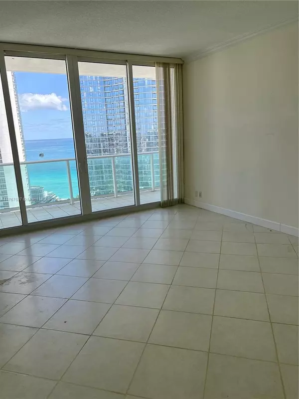 Sunny Isles Beach, FL 33160,100 Bayview Dr #PH11