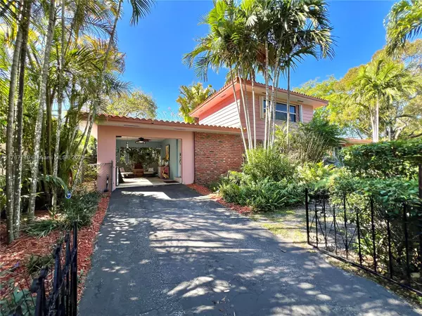 Coral Gables, FL 33134,1203 Madrid St