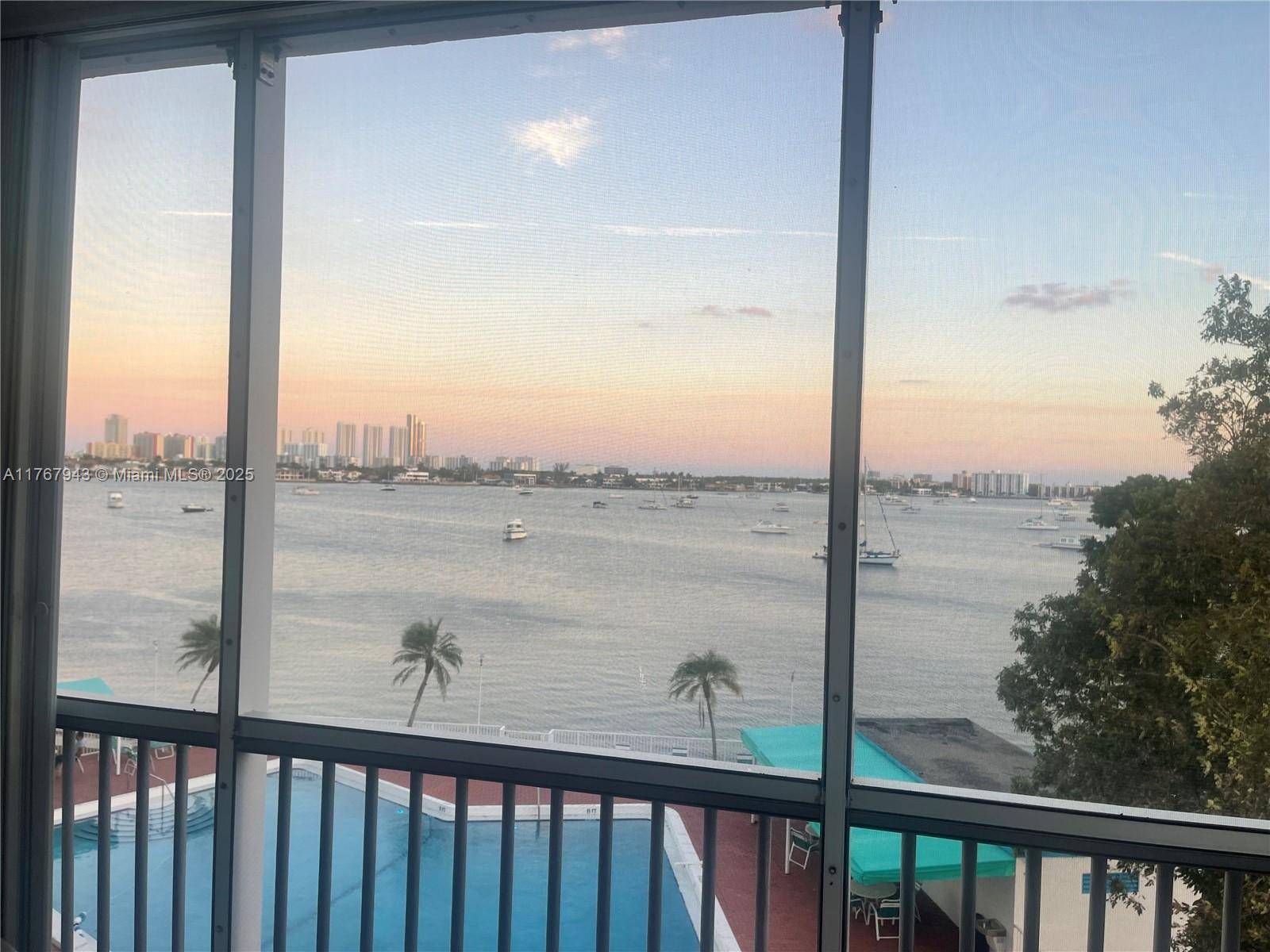 Aventura, FL 33160,2910 Point East Dr #M414