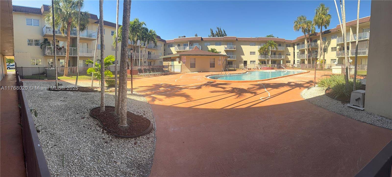 Miami, FL 33143,7505 SW 82nd St #205