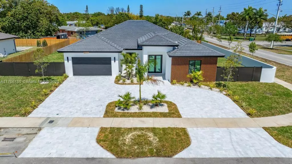 Miami, FL 33177,12715 SW 193rd Ter