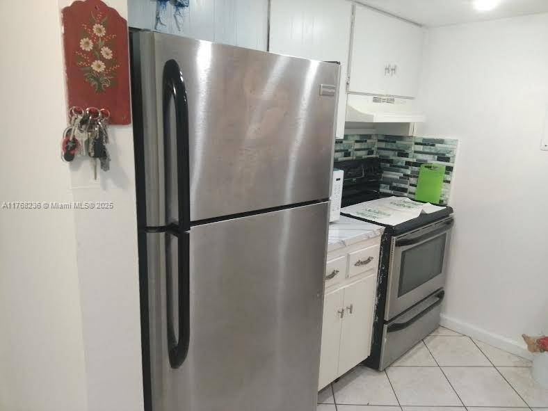 North Miami, FL 33161,13390 NE 7th Ave #207