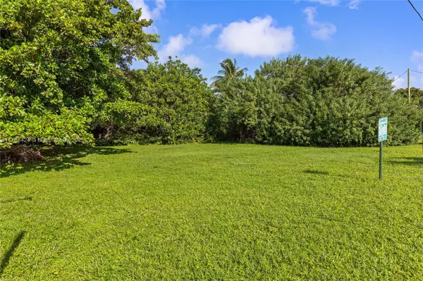 Fort Lauderdale, FL 33304,827 NE 14th Pl