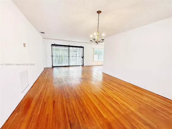 Miami, FL 33145,1220 SW 13th St