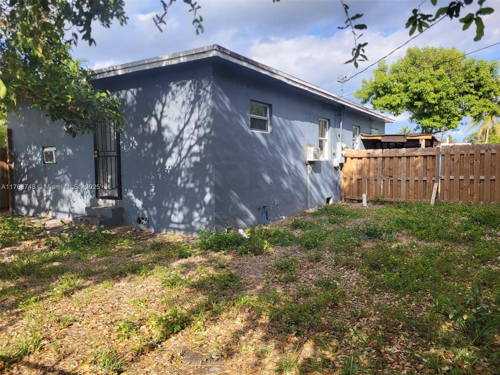 Miami, FL 33168,1090 NW 112th Ter