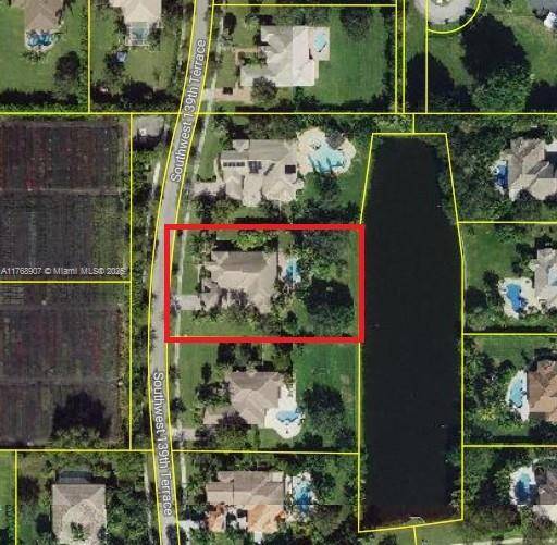 3230 SW 139th Ter, Davie, FL 33330