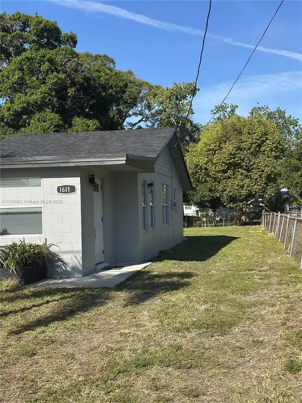 Fort Pierce, FL 34947,1611 S 29th St