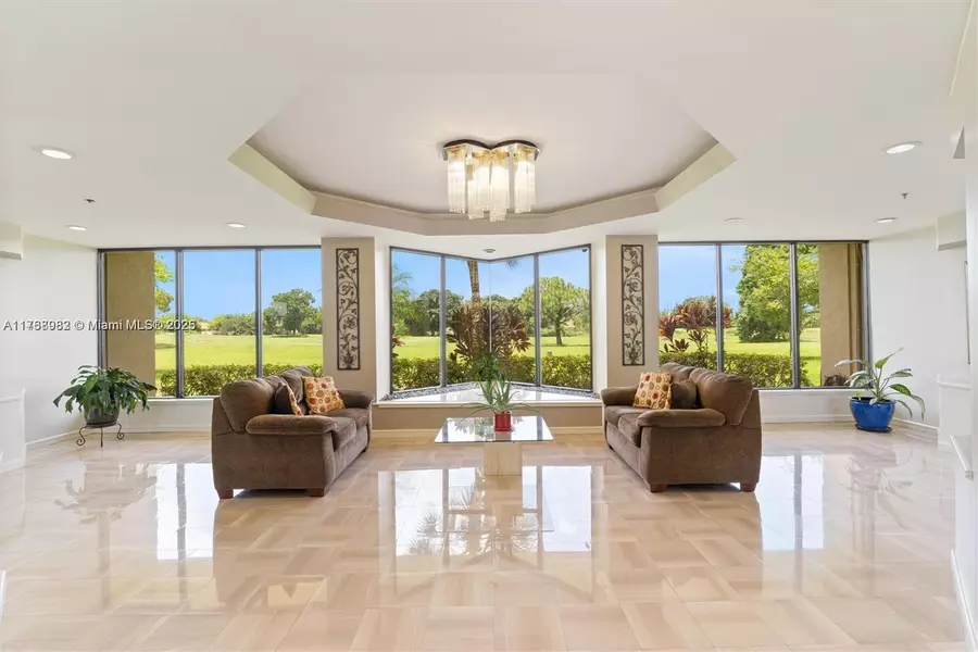 7300 Radice Ct #805, Lauderhill, FL 33319