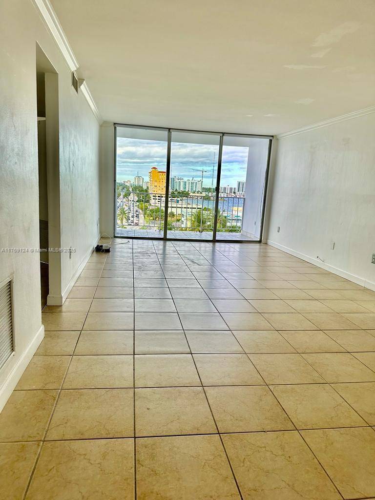 North Bay Village, FL 33141,1865 79th St Cswy #9J