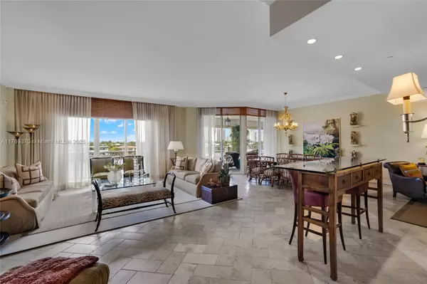 Aventura, FL 33180,19925 NE 39th Pl #402