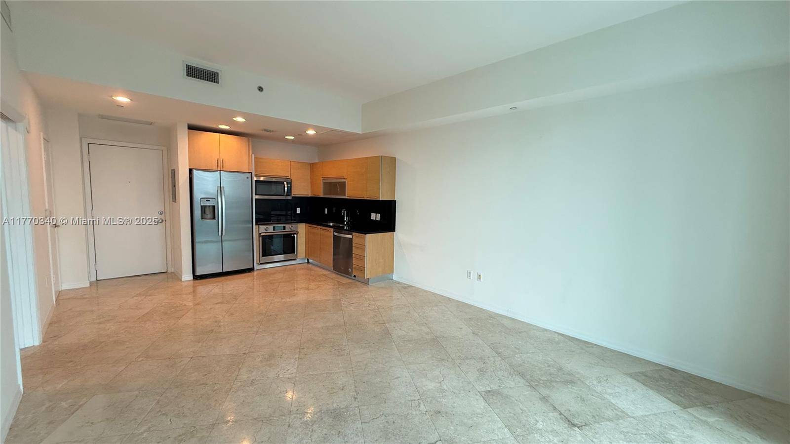 Miami, FL 33131,950 BRICKELL BAY DR #4209