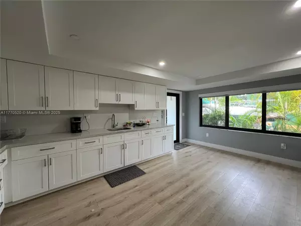 Miami, FL 33125,860 NW 18th Pl